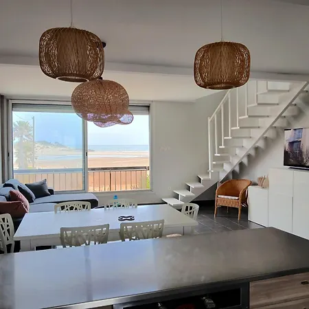 Duplex 6 Personnes Pleine Vue 10 M De La Wifi - Cyrida Lejlighed
