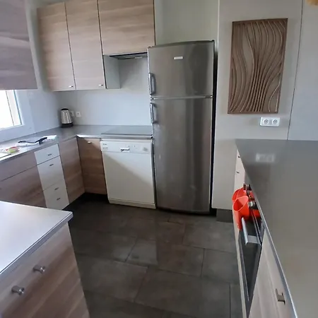 Apartment Duplex 6 Personnes Pleine Vue 10 M De La Wifi - Cyrida