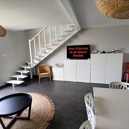 Duplex 6 Personnes Pleine Vue 10 M De La Wifi - Cyrida Appartamento